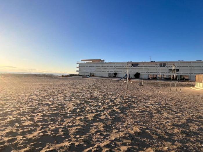 Appartement lumineux plage pour 4 pers avec piscine et parking - FR-1-716-81