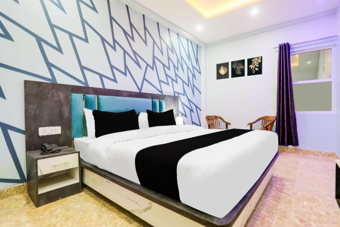 Collection O Godowliya Varanasi