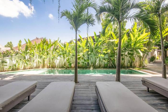 Opulent 1-BR Loft with Art Deco Shared Pool
