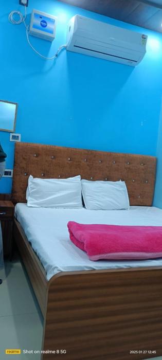 Shri narayan paying guest house