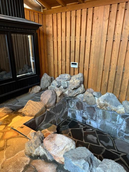 サウナ露天風呂カラオケ屋根付きバーベキュー18名まで