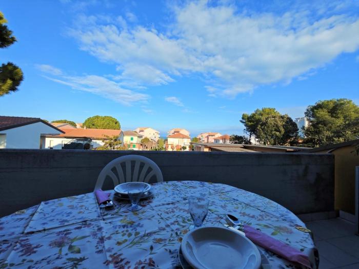 L11 - Grazioso Bilocale con terrazzo vista mare