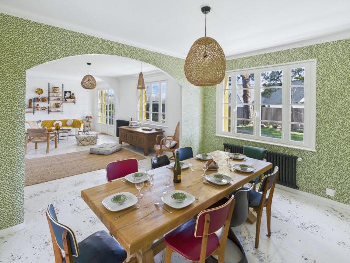 Maison pour 8 - Piscine chauffée - 800m de la plage