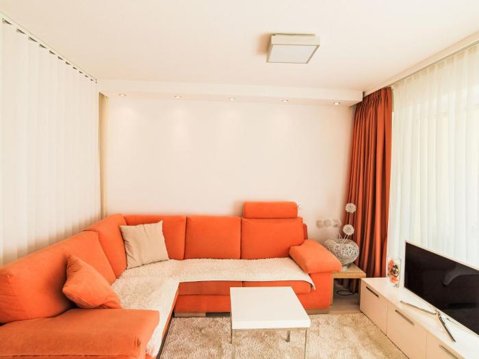 Apartment Cristal-4 by Interhome