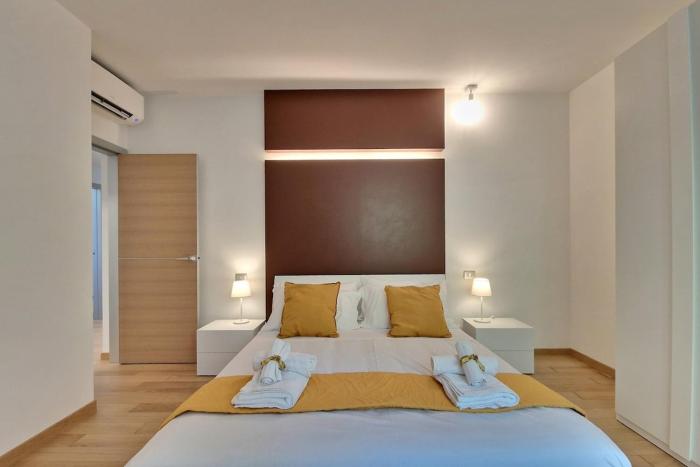 Double Sea View Design Wi-Fi Parking AC