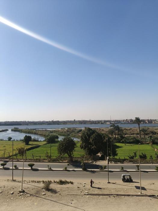 شقة كاملة علي النيل لايجار