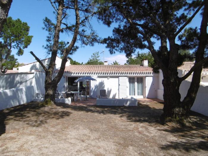 Maison confortable à 300 m de la plage, animaux acceptés - FR-1-823-113