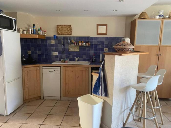 F2 Climatisé Proche Cures, Amélie-les-Bains - FR-1-703-208