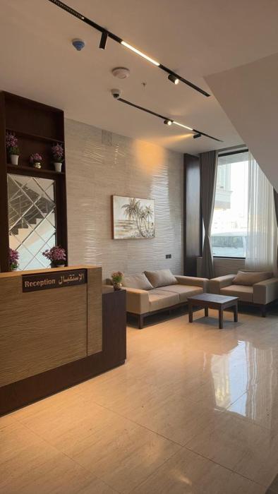 مجمع الملكة بصامطة شقة من غرفتي نوم فندقية فخمة وبتصميم راقي يلبي جميع احتياجات الضيوف