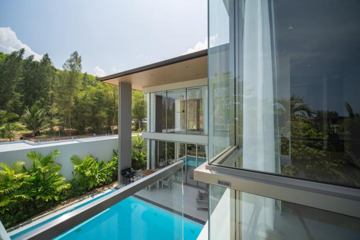 Grand View Residence Villa by NLA