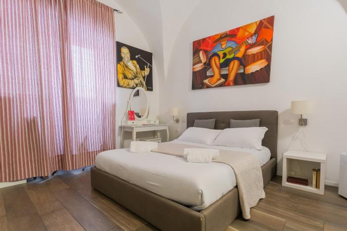 Red Rooms by Wonderful Italy