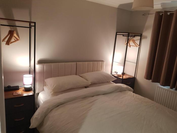 Beechcroft 2 bed part house