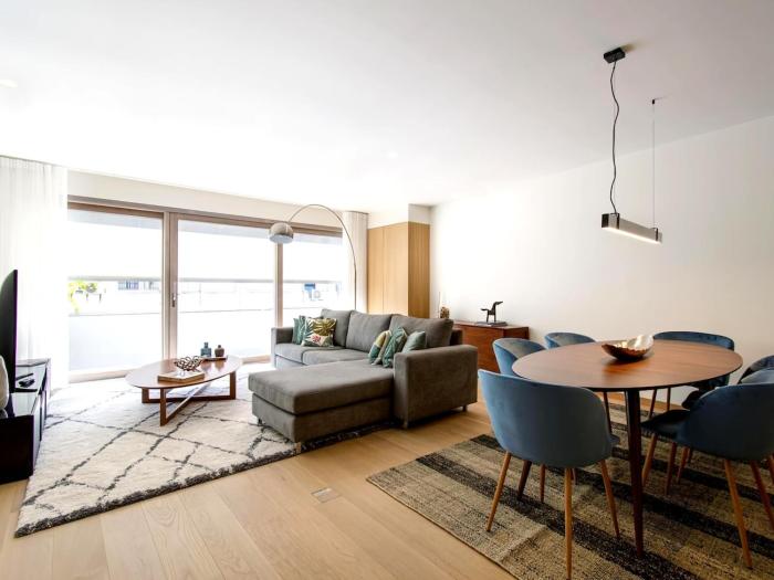 Liberdade Superb Apt with AC Elevator Garage