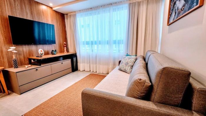 CABO Branco | Beleza, Piscina e Garagem