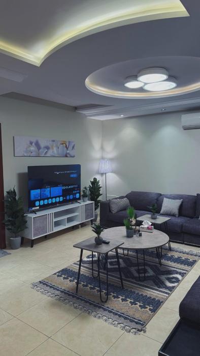 A luxurious unit with clever access and a distinctive location