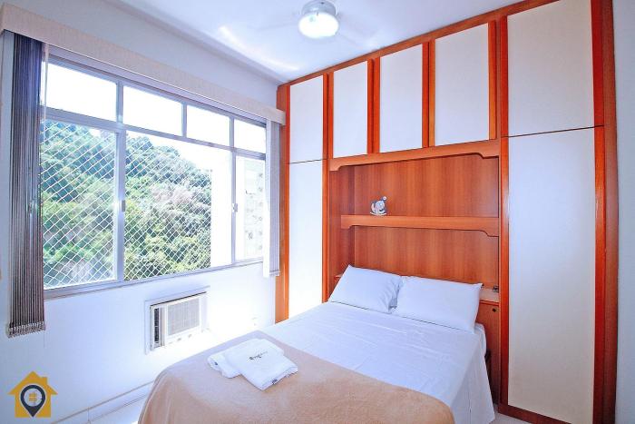 Lindo Apê no Leme: 2 Quartos, a 300m da Praia