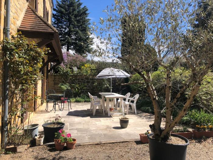 Ash Fountain Gardens