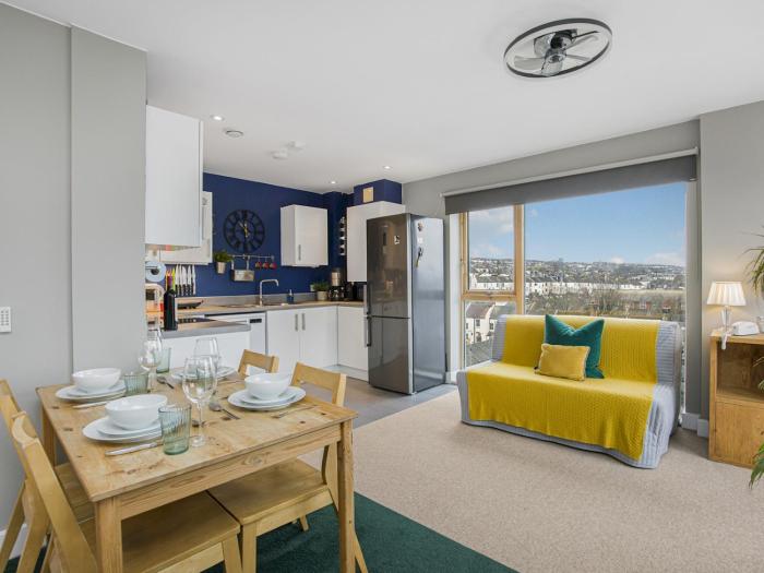 Luxury Loft Living Free Parking - Pass the Keys