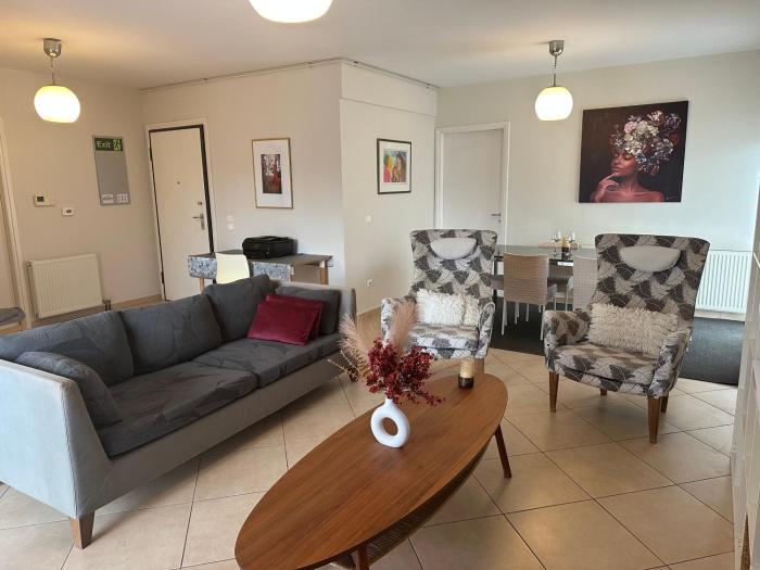 Koukaki - Athenian Glow