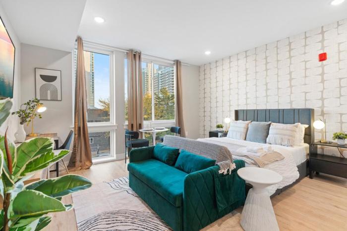 5 mins to Fillmore! Queen Bed, Rooftop, NorthernLibs!