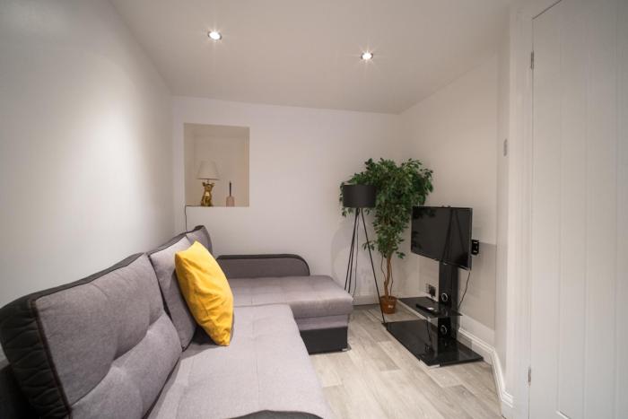 The St Marks One Bed Studio Sleeps1 Wifi -Free Parking