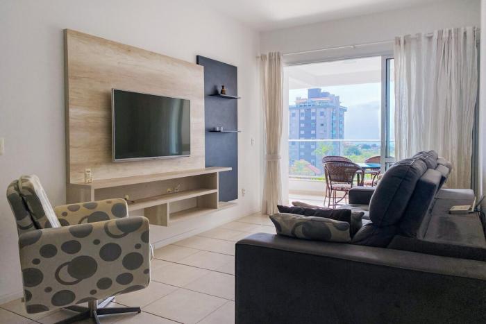 Amplo apto com vista para o mar na praia! 0214