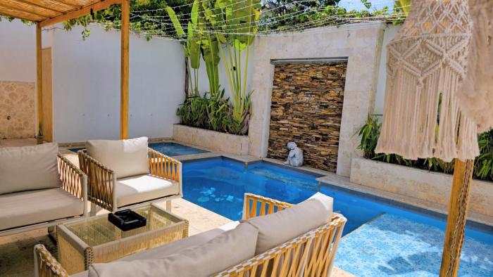 Spectacular Villa Near Walled City