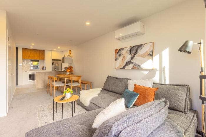 Brand New Luxury 3 Bed 3 Baths Family Getaway