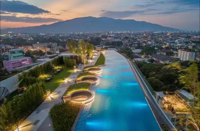 The Astra Sky River Chiang Mai 宜居4人 无边泳池 乳胶床垫