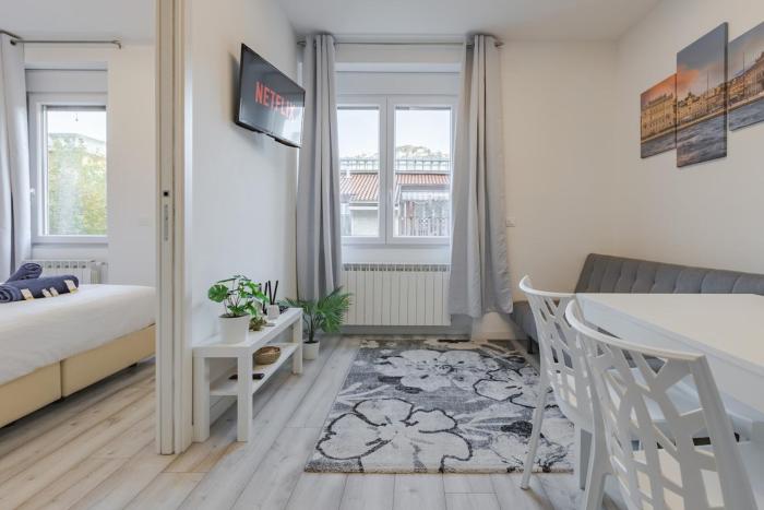 2 bedroom Giacinti Comfort Apartment Free WiFi