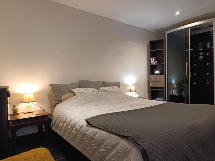 Appartement meublé avec parking tv box netflix