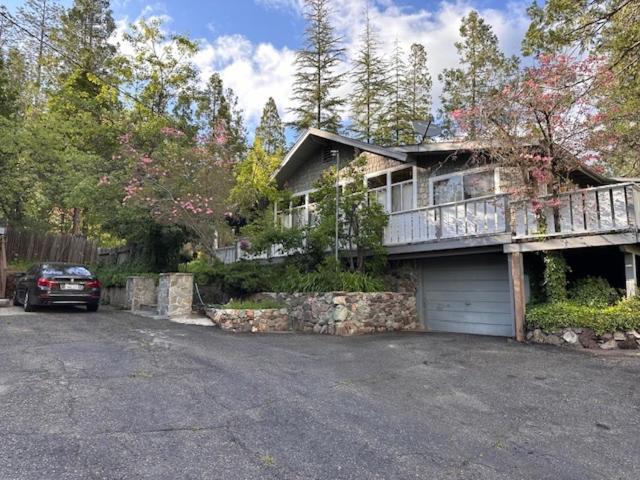 OConnell-Lake Area Free Night Special