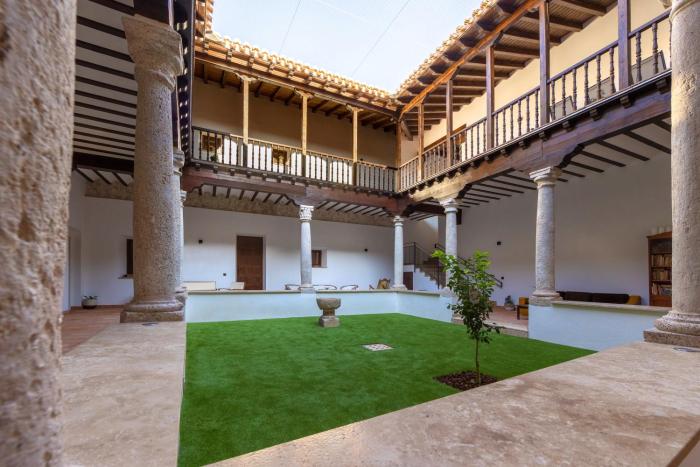 La Casa de la Botica - Casa Rural El Romeral