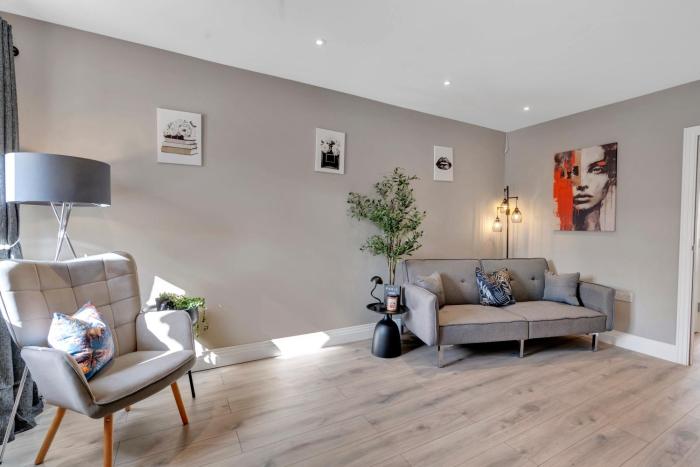 Travard at Heathrow 384