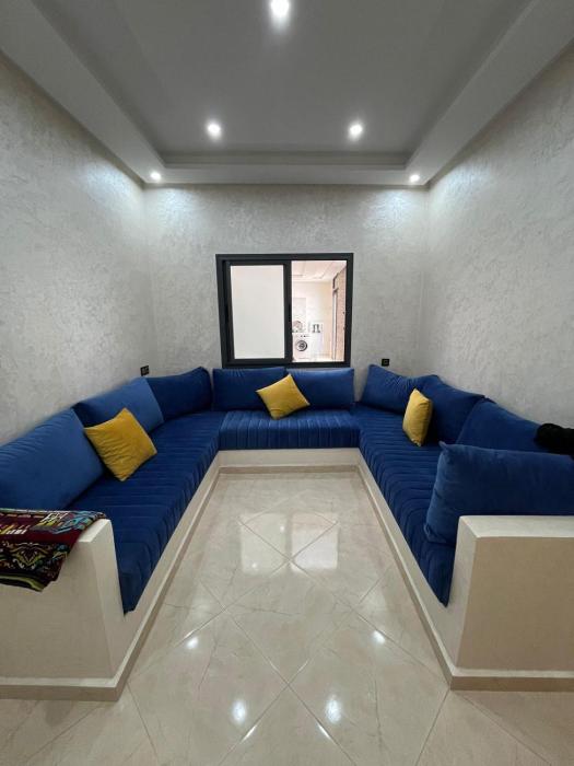 Appartement vue partielle sur la mer