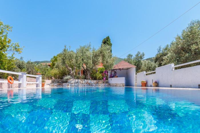 Aretousa Deluxe Apartment