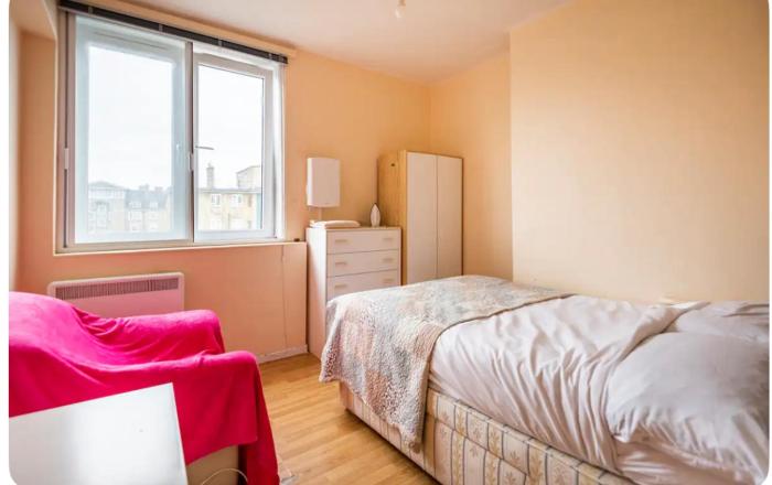 Room for Solo Traveller in Central London