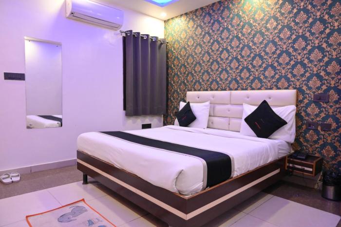 Riddhi Palace