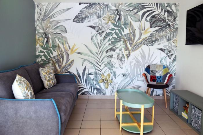 Maison Super Calme et Confortable - Idéalement Située - Clim - Vue Montagnes - Piscine Partagée - Parking Gratuit - Lou Tranquillou