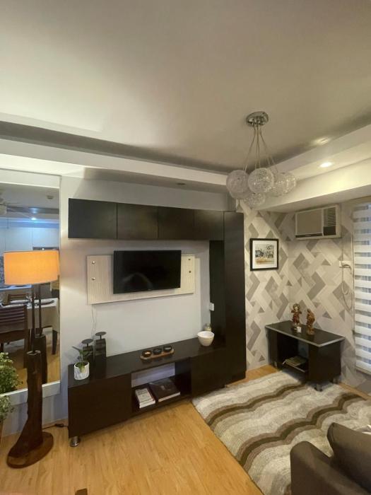 Uli-Anan Avida TOWER 1 IT PARK 1BR