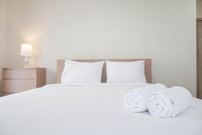 Nice and Comfort 2BR at Pejaten Park Apartment By Travelio