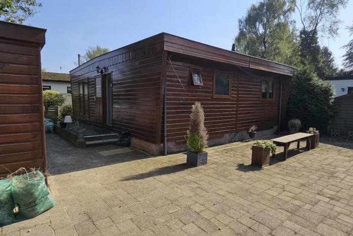 Nice chalet for 4 people on the Veluwe NEW
