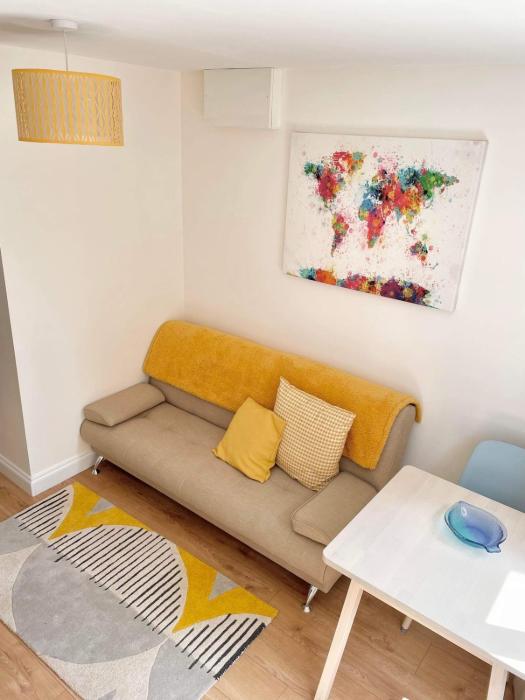 Lovely self contained apartment in Oxfordshire