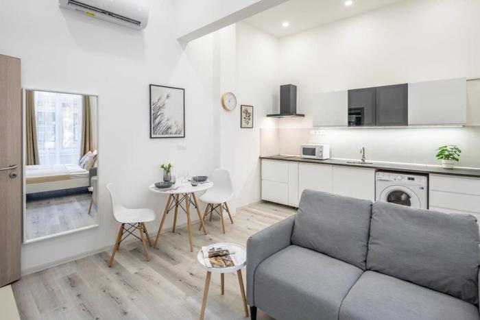 New Studio Top Location