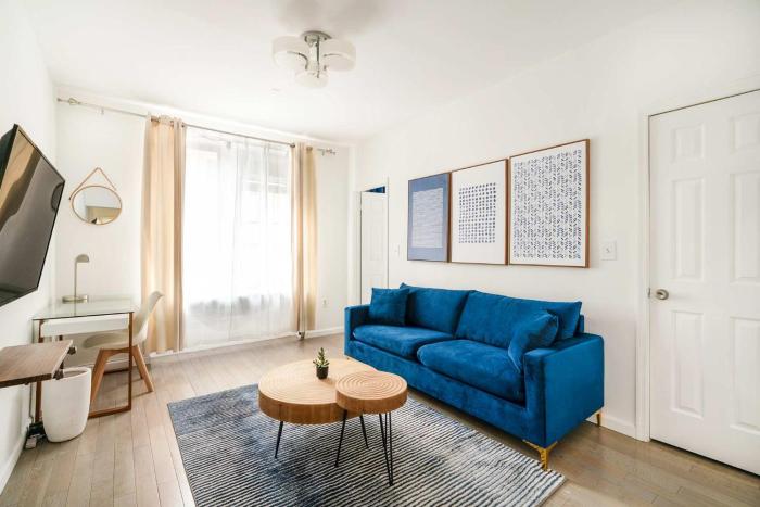 428-2E Newly furnished 2BR
