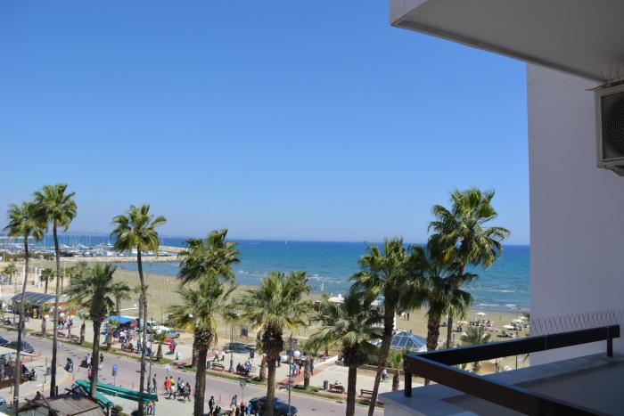 P L Sunorama Beach Garden 302