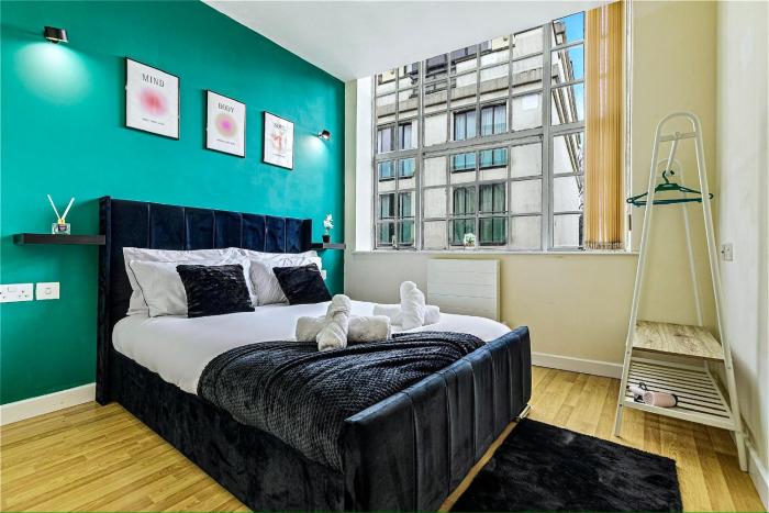 Chic City Escape - 1BR City Centre