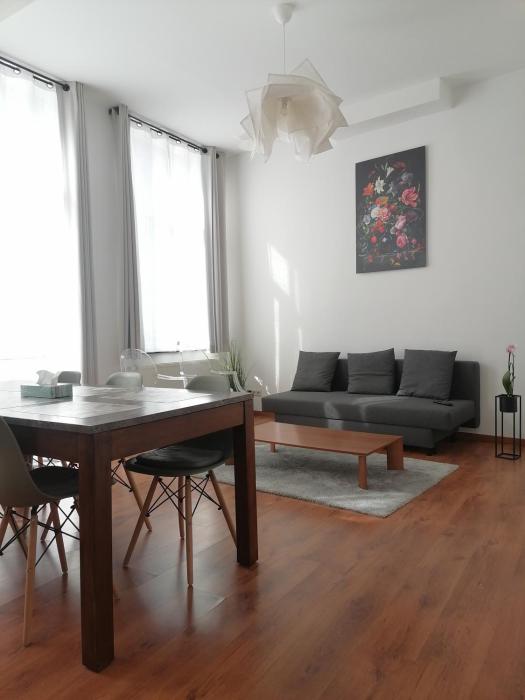 Claudes apartment - European Quarter