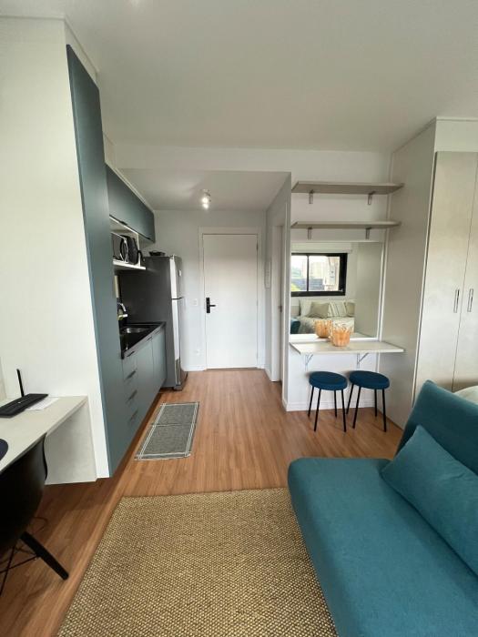 Studio confortável a 230m do metrô