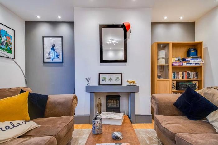 3-Bed Countryside Retreat, Comfortable Stay, Family Friendly, Pet Friendly, Sleeps 5